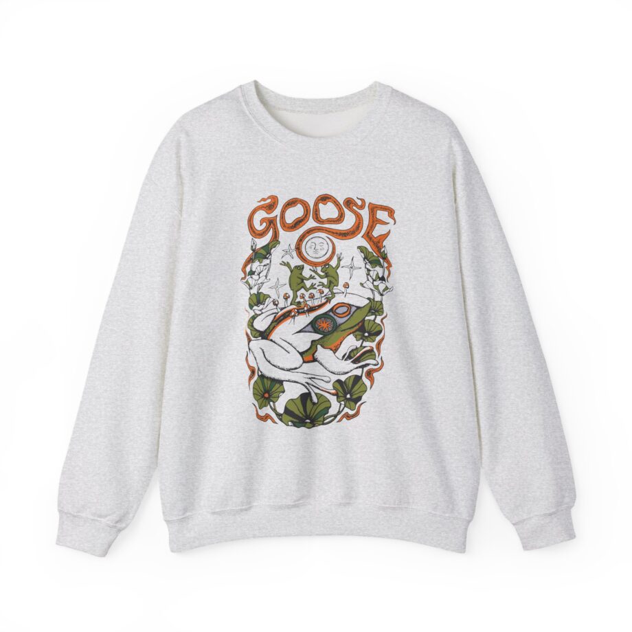 Goose Unisex Heavy Blend™ Crewneck Sweatshirt