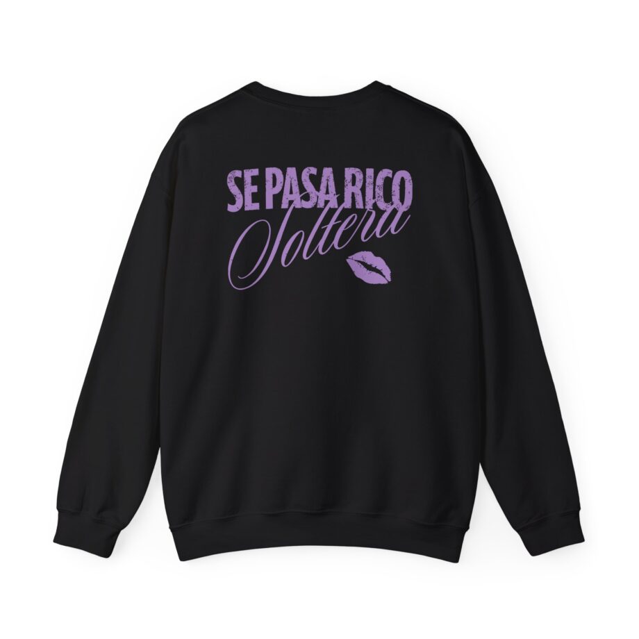 Shakira Se Pasa Rico Soltera Unisex Heavy Blend™ Crewneck Sweatshirt