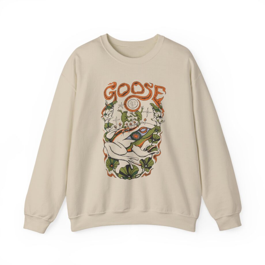 Goose Unisex Heavy Blend™ Crewneck Sweatshirt