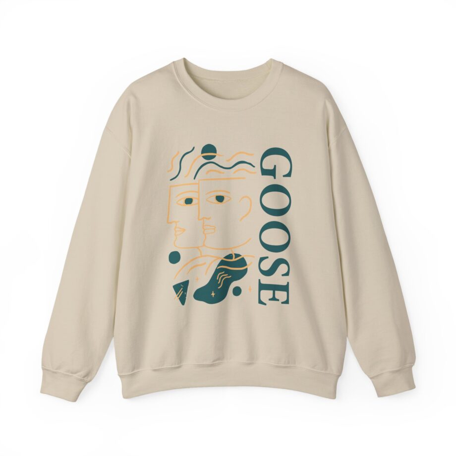 Goose Unisex Heavy Blend™ Crewneck Sweatshirt