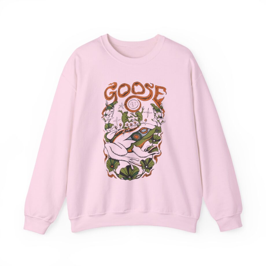Goose Unisex Heavy Blend™ Crewneck Sweatshirt