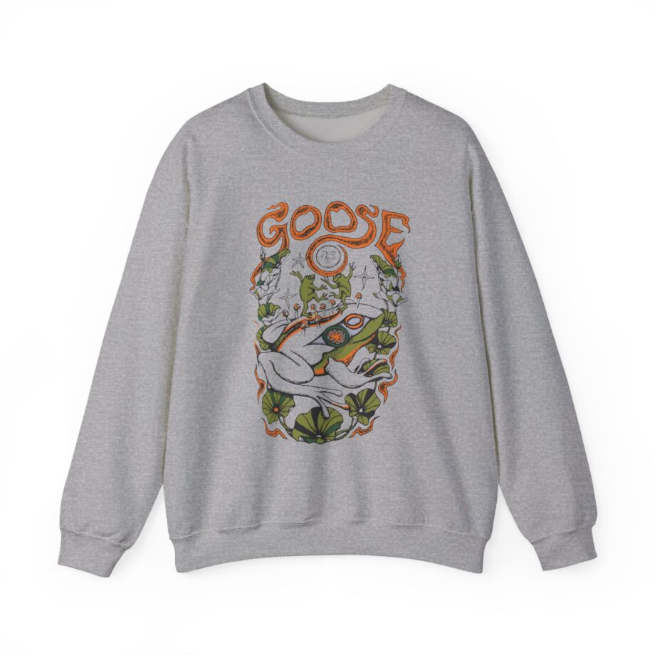 Goose Unisex Heavy Blend™ Crewneck Sweatshirt