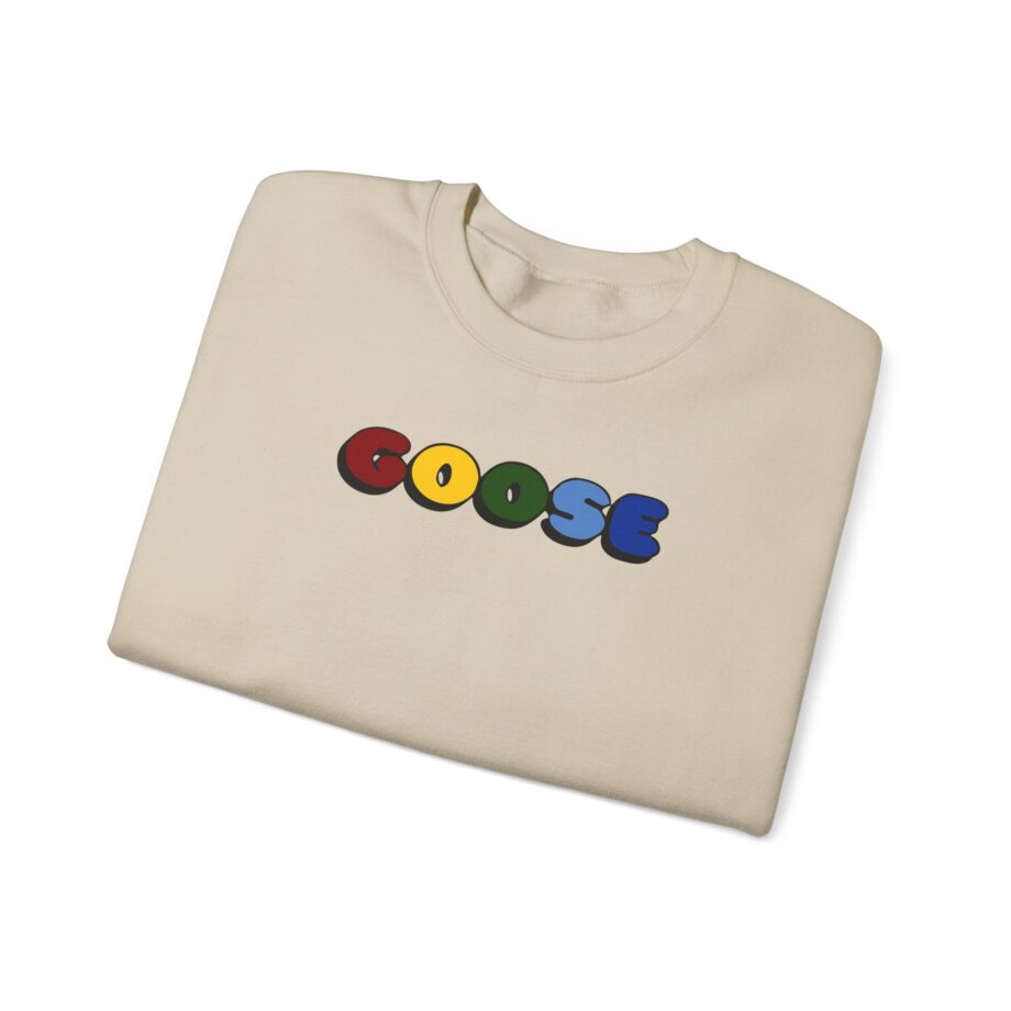 Goose Unisex Heavy Blend™ Crewneck Sweatshirt