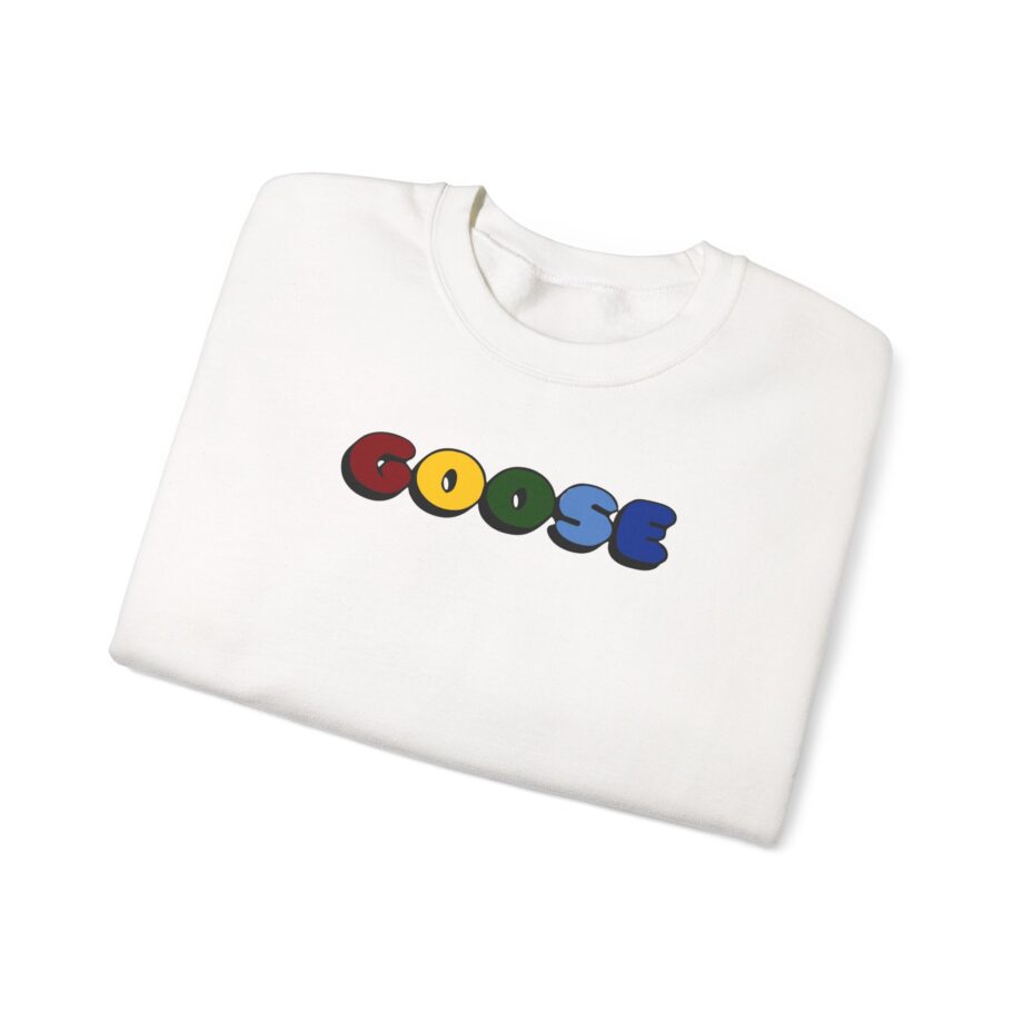Goose Unisex Heavy Blend™ Crewneck Sweatshirt