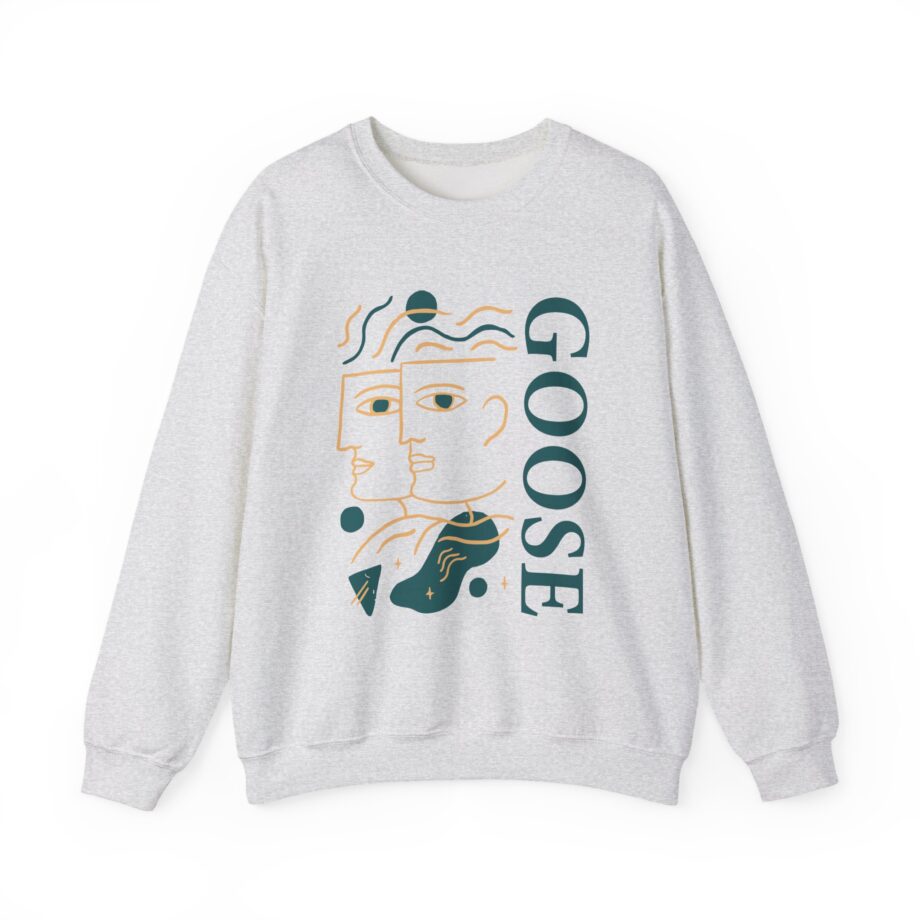 Goose Unisex Heavy Blend™ Crewneck Sweatshirt