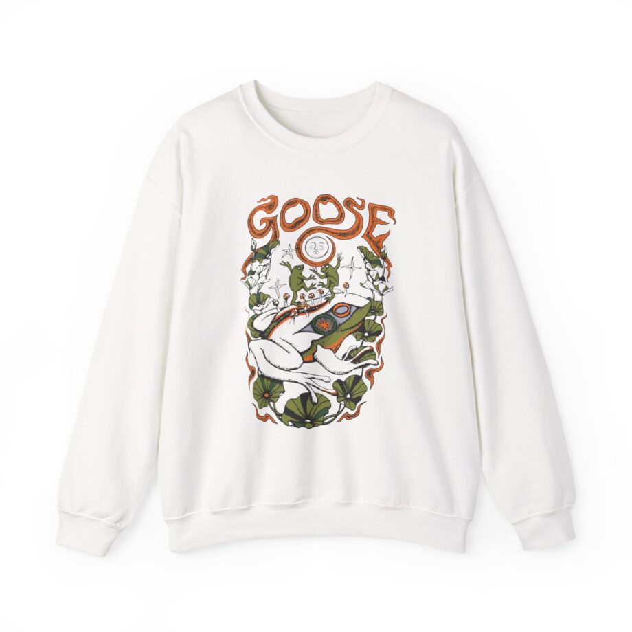 Goose Unisex Heavy Blend™ Crewneck Sweatshirt