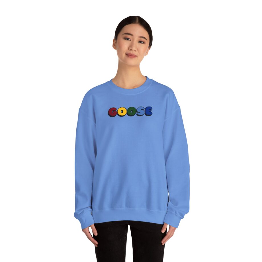 Goose Unisex Heavy Blend™ Crewneck Sweatshirt
