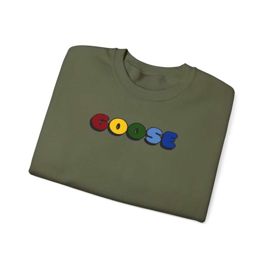 Goose Unisex Heavy Blend™ Crewneck Sweatshirt