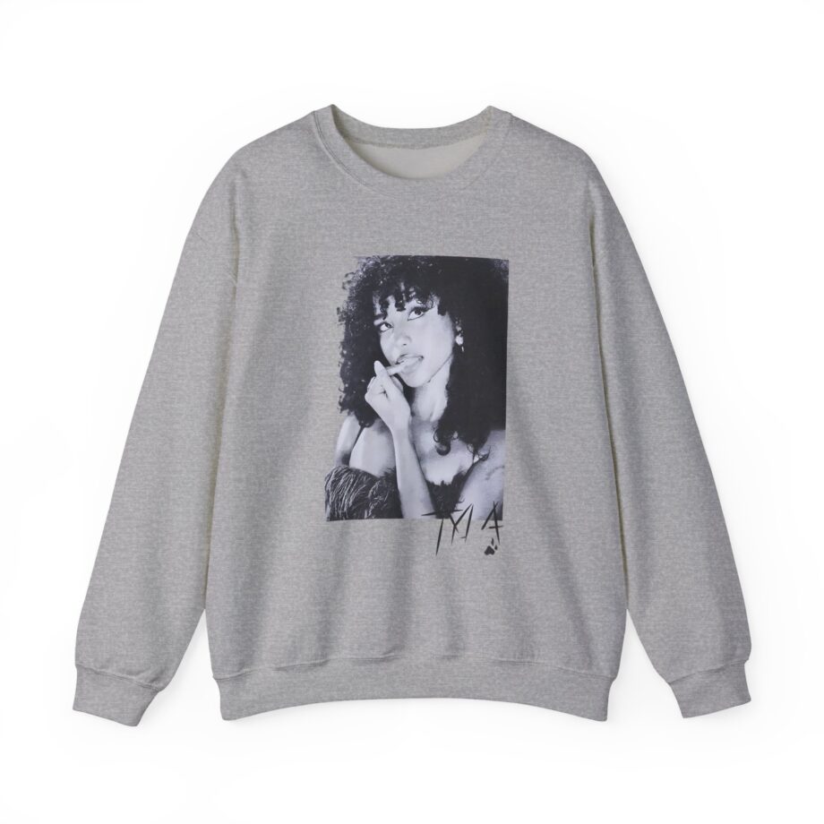 Tyla Portrait & Paw Unisex Heavy Blend™ Crewneck Sweatshirt