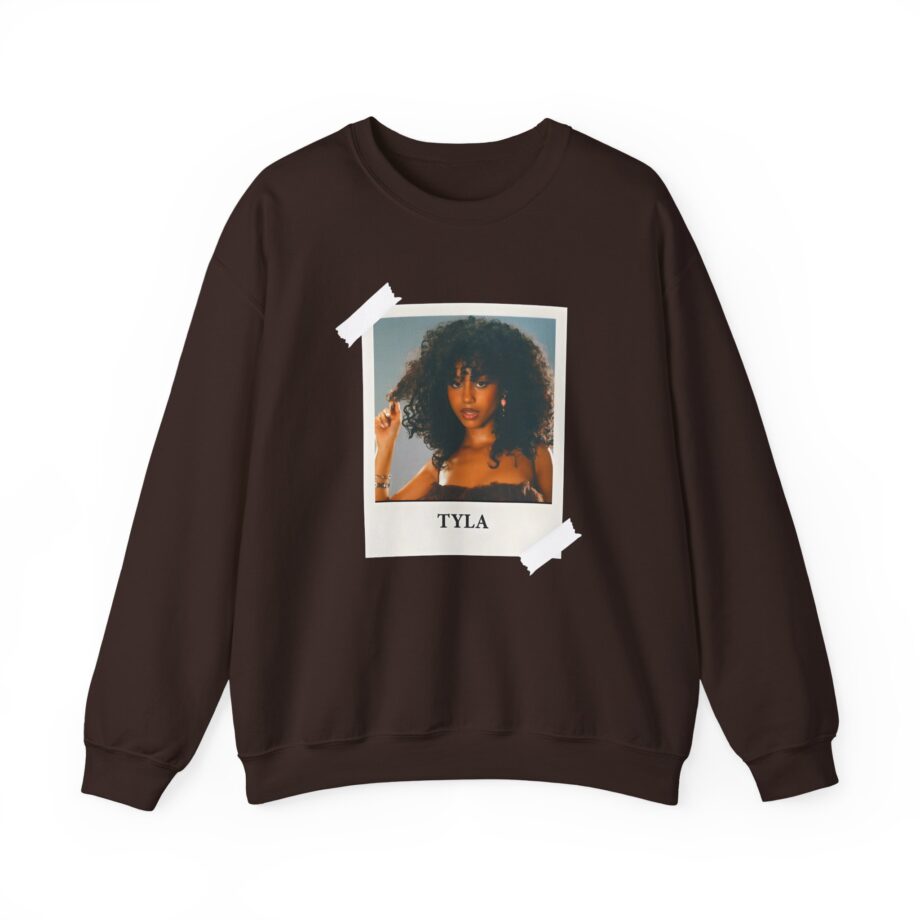Tyla Unisex Heavy Blend™ Crewneck Sweatshirt